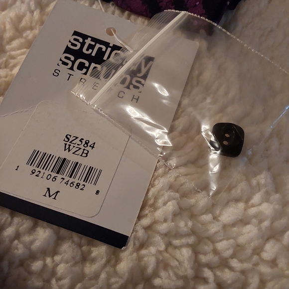 🌺 NWT Strictly Scrubs Long Sleeve Scrub Top - Picture 8 of 10